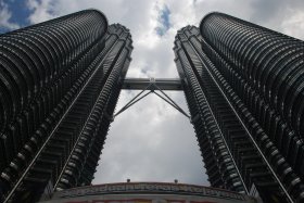  : Petronas Twin Towers